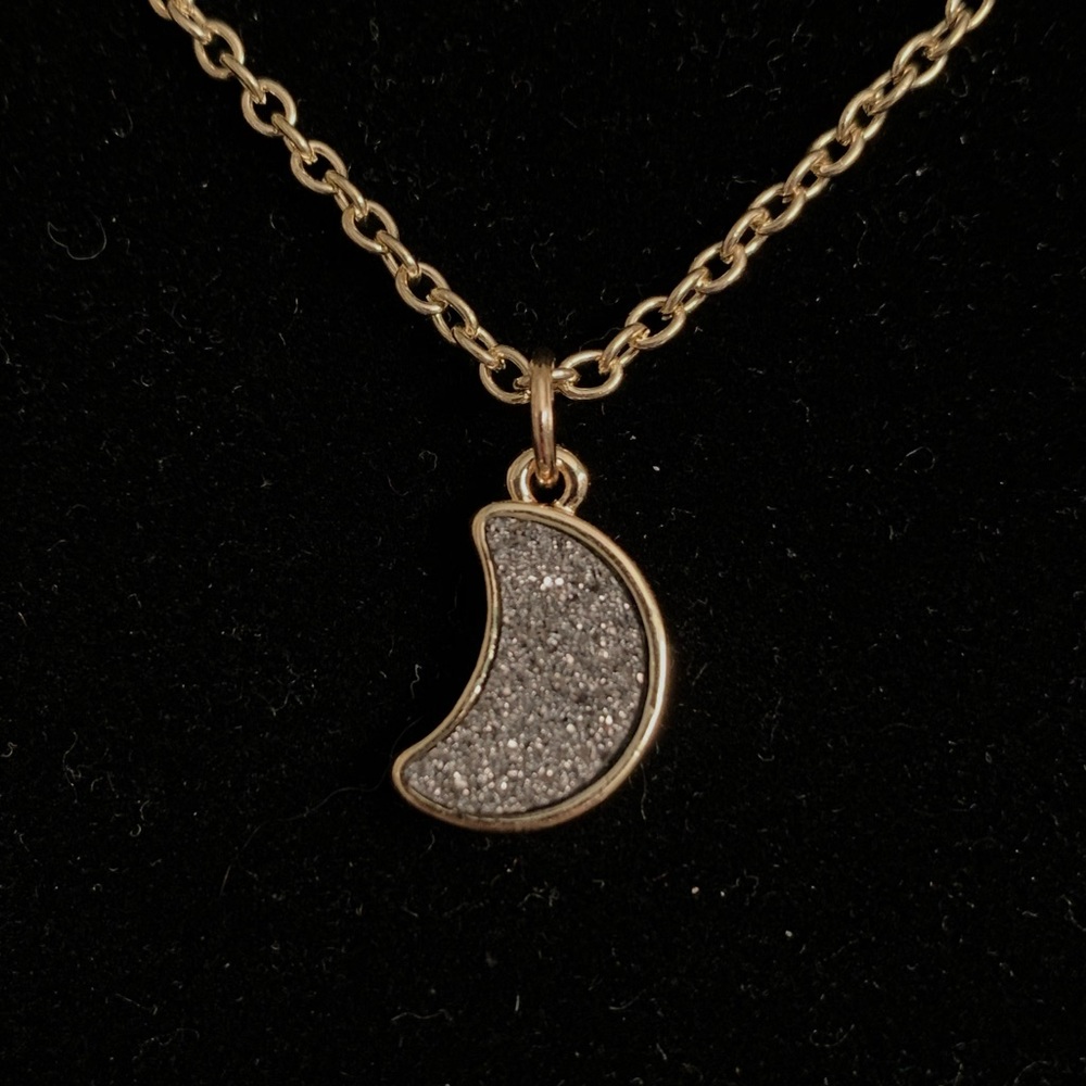 Druzy Moon Crystal – Silver
